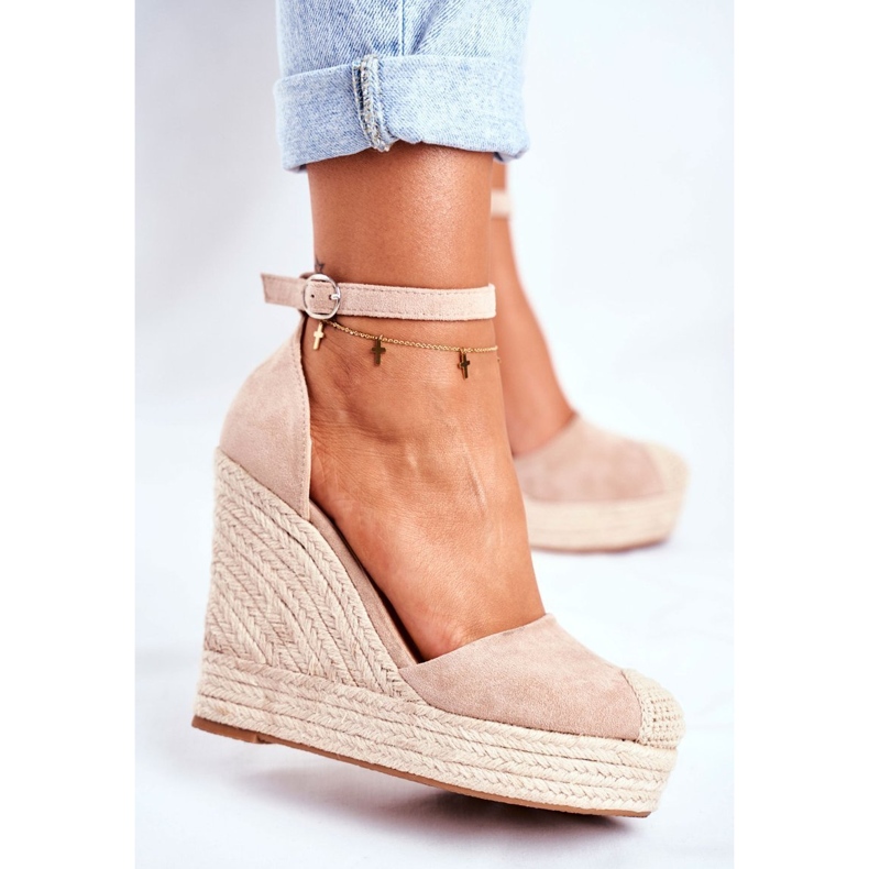 Avocado Beige Wedge Sandals With Braids 2