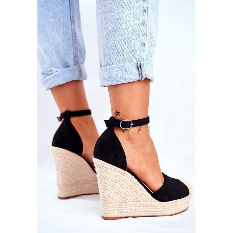 MSMG Black Avocado Wedge Sandals With Braids 2