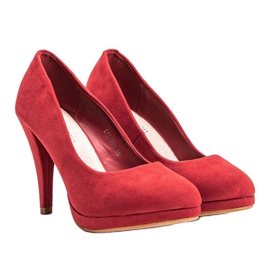 Red eco-suede pumps on the Chana platform 1