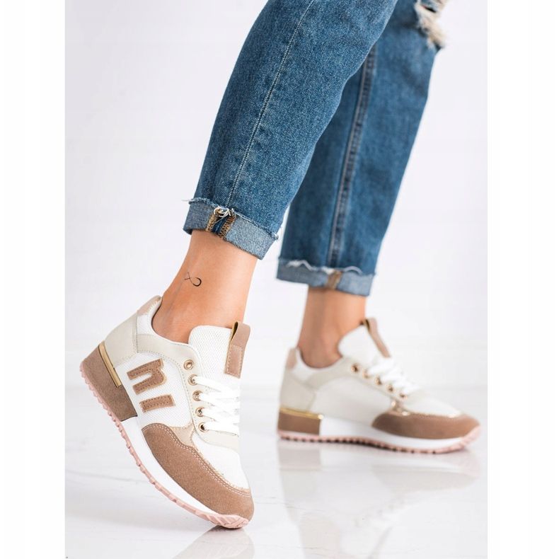 SHELOVET Sport Shoes With Mesh beige white golden 2