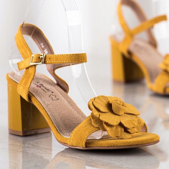 S. BARSKI Sandals With Flower S.BARSKI. yellow 1 S. BARSKI Sandals With Flower S.BARSKI. yellow 1