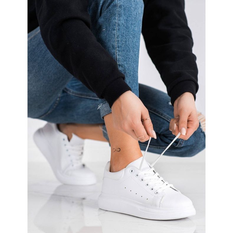 SHELOVET White Sneakers On The Platform 1