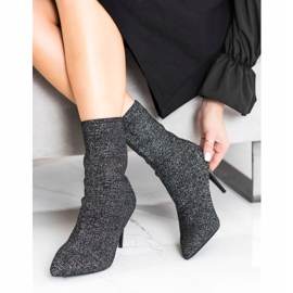 Sabatina Spring boots on a high heel black 1