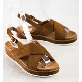 Goodin Brown Sandals On The Platform 1