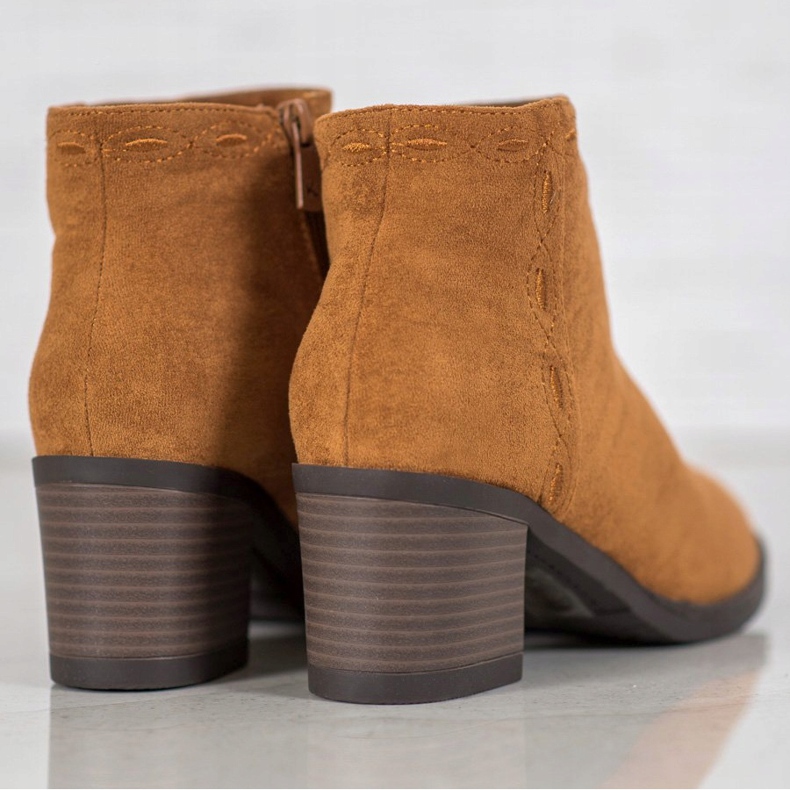 Kylie Camel Booties On A Post brown 1