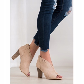 Open Toe VINCEZA boots beige 2