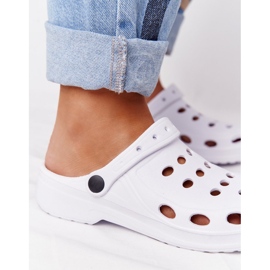 Flameshoes Women's White Eva Foam Slippers 1