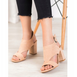 Stylish VINCEZA high heels beige 1