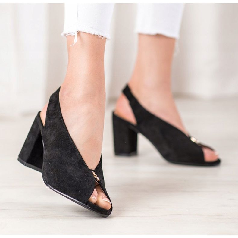 Elegant Shoes On A Post VINCEZA black 2