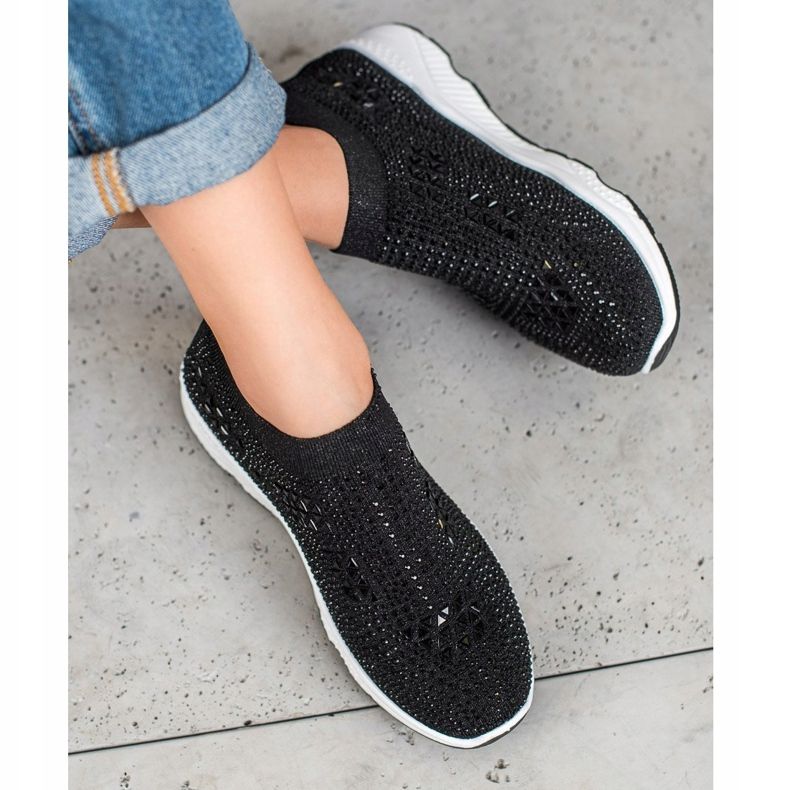 SUPER COOL Black Shoes With Crystals 2