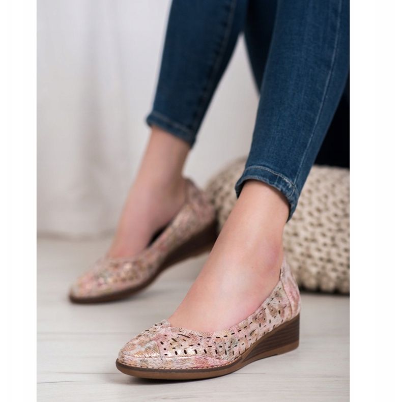 Pumps on the VINCEZA wedge multicolored 1