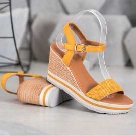 Weide Fashionable Suede Wedges yellow 1