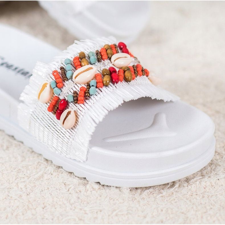Seastar White Slippers With Shells 1