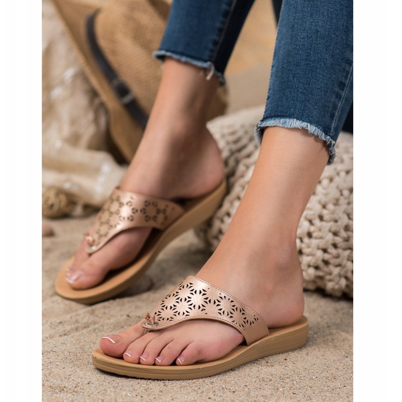 Kylie Slippers With Openwork Pattern beige golden 1