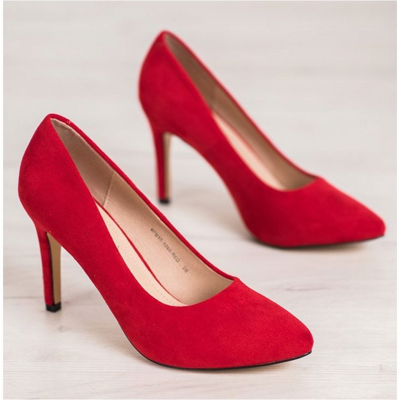 Evento Suede heels red 2
