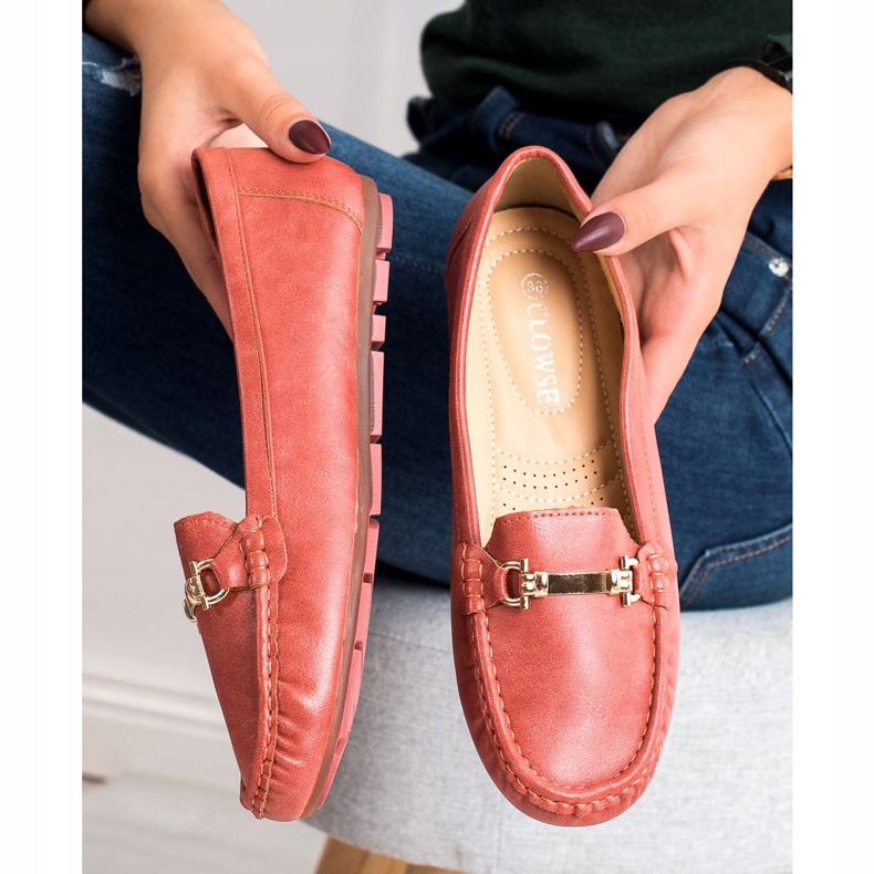 Clowse Red Moccasins With Ornament 1