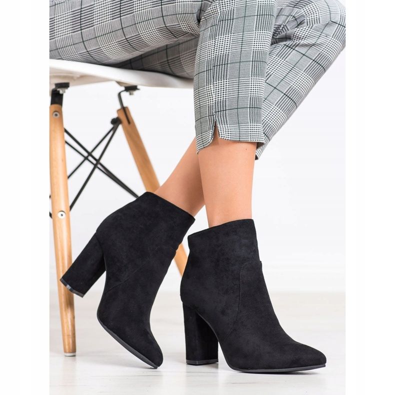 SHELOVET Asymmetrical Black Boots 2