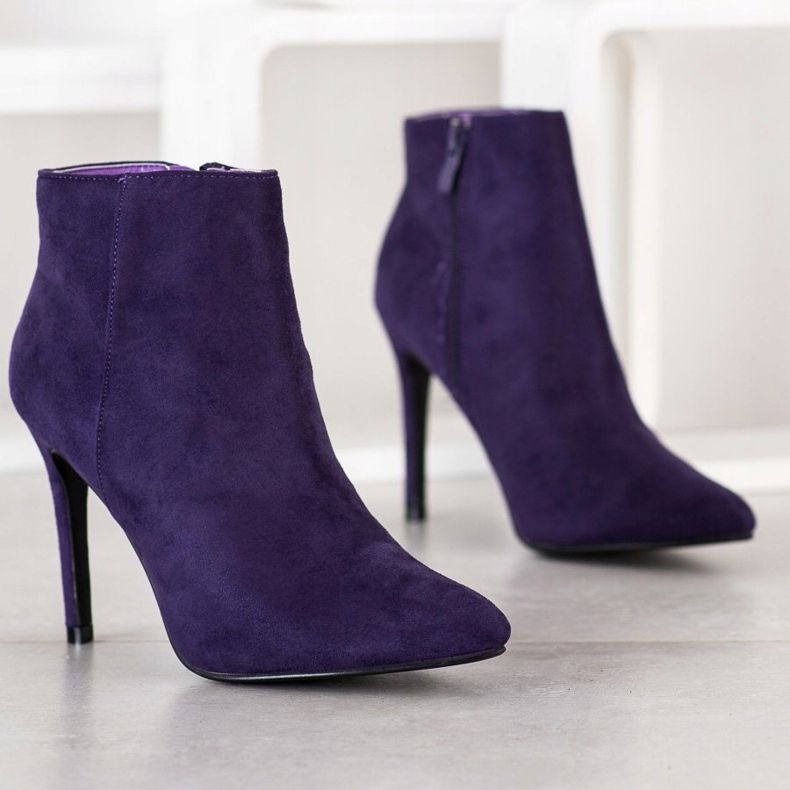Small Swan Stylish boots on a high heel purple 2