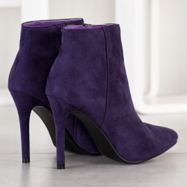 Small Swan Stylish boots on a high heel violet 1