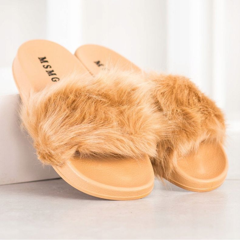 SHELOVET Rubber Slippers With Fur beige yellow 1