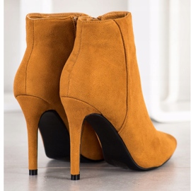 Small Swan Stylish boots on a high heel yellow 1