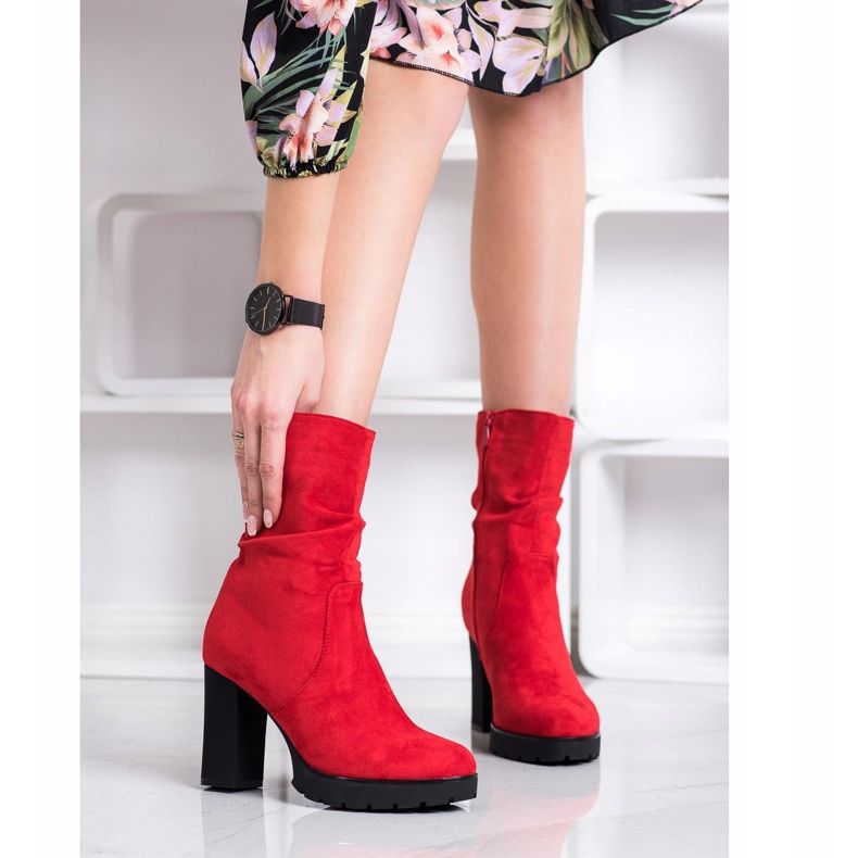 Bella Paris High Boots On The Platform red 1