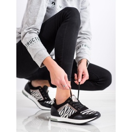 Kylie Fashionable Sneakers white black 1