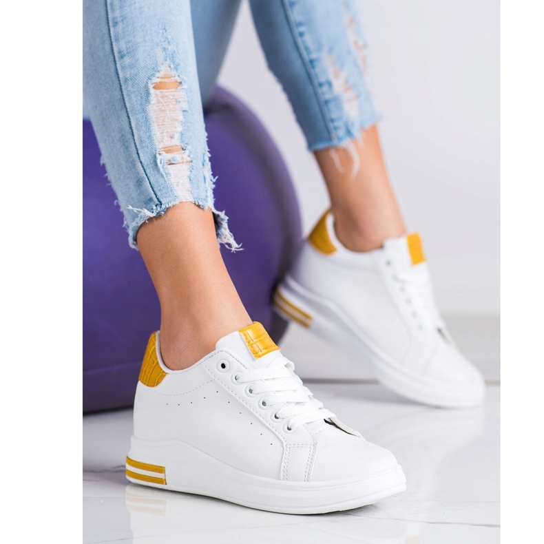 Ideal Shoes Spring Wedge Sneakers white yellow 1