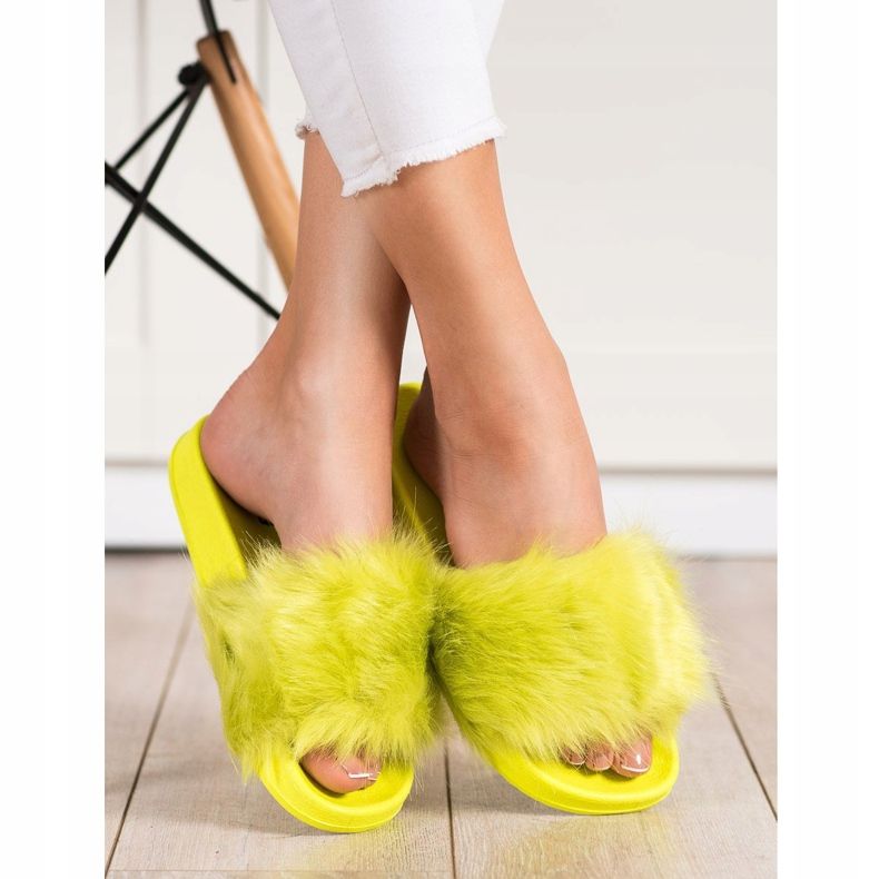 SHELOVET Rubber Slippers With Fur green yellow 2