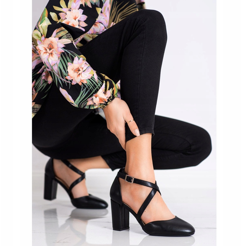 Pumps With Buckle Sergio Leone black 1