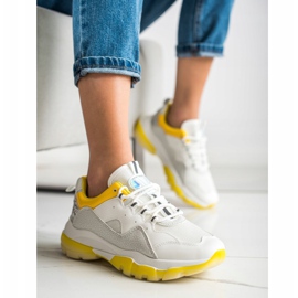 Ideal Shoes Sneakers on a yellow platform white 1