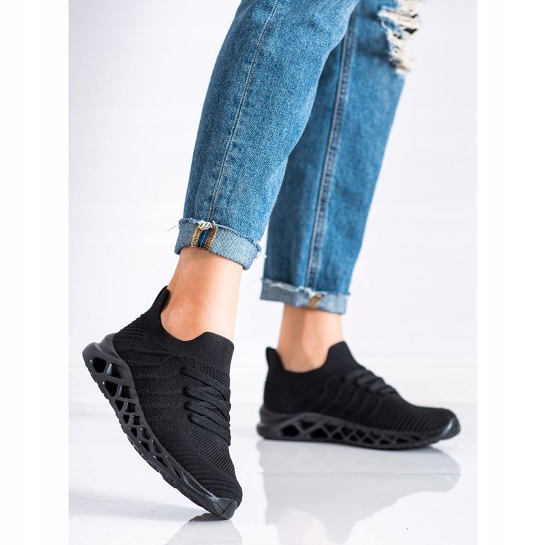 MCKEYLOR Light Sport Shoes black 1