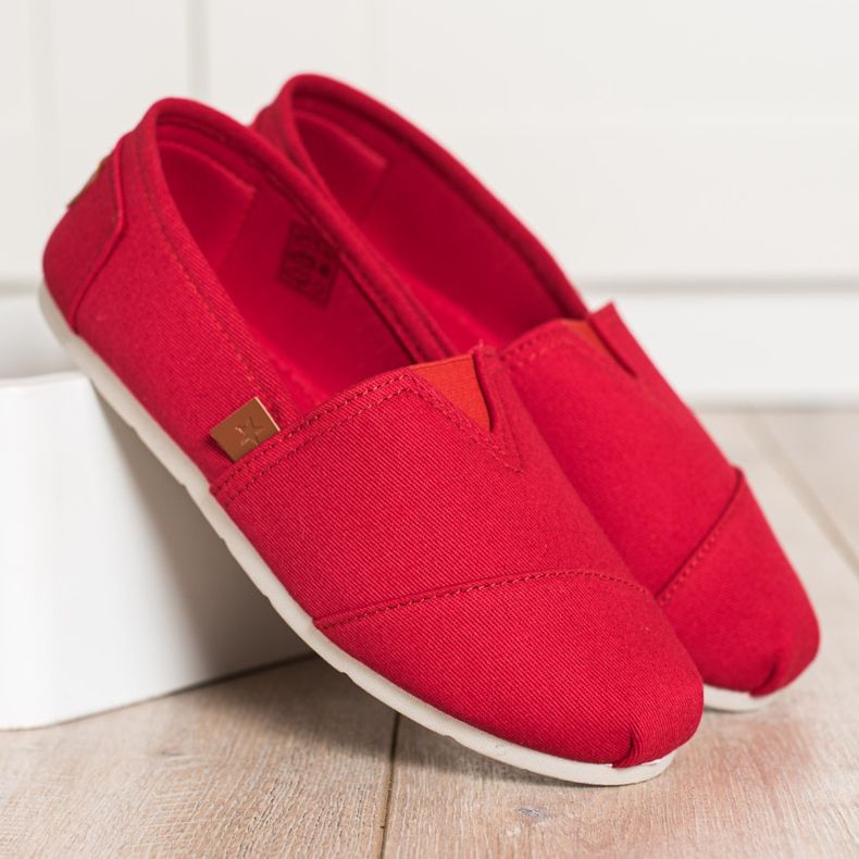 SHELOVET Slip-on Red Sneakers 1