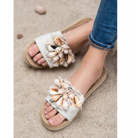 Seastar Fashionable flip-flops with shells beige 1
