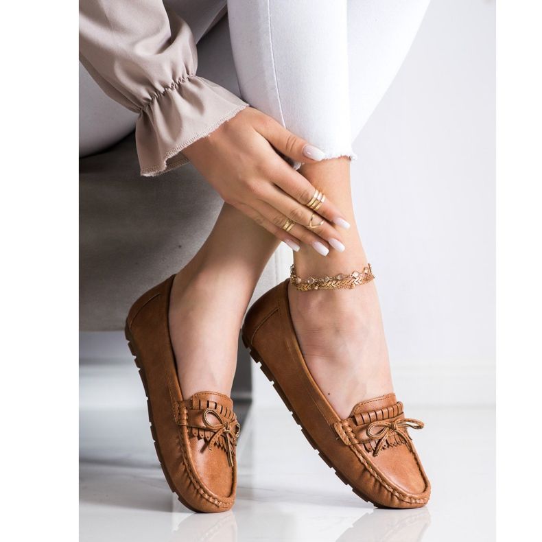 Clowse Brown Loafers With A Bow 2