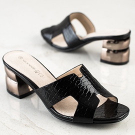 Goodin Black Slippers With Decorative Heel 1