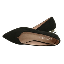 Pumps With Gold Heels FILIPPO DP2091 / 21 BK black golden 6