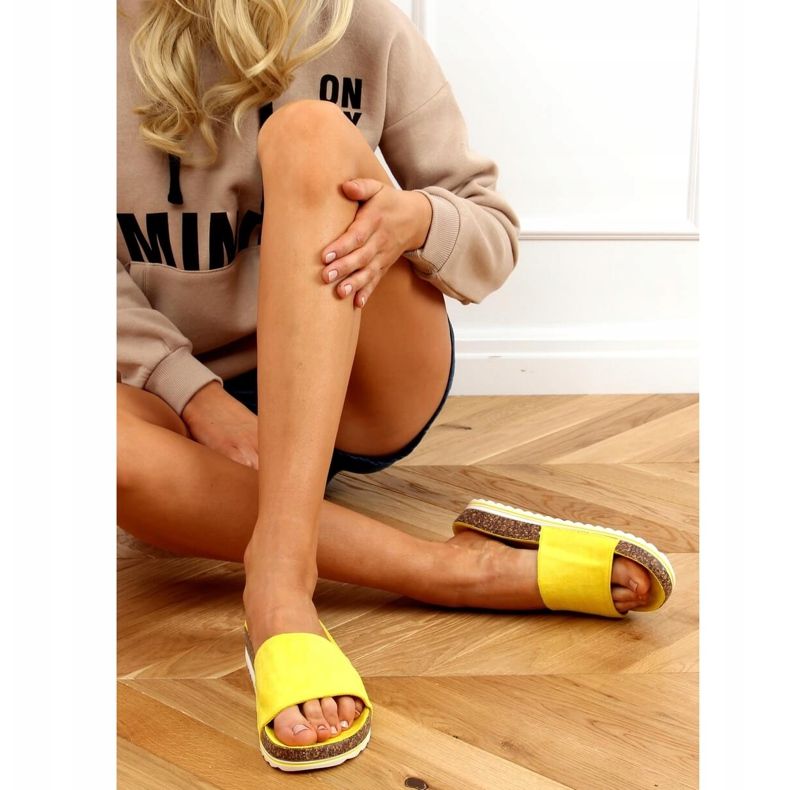 Yellow cork women's slippers 38840 Yellow 1 Yellow cork women's slippers 38840 Yellow 1