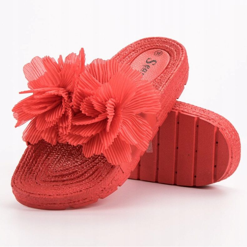 Seastar Red Slippers With Flowers 1