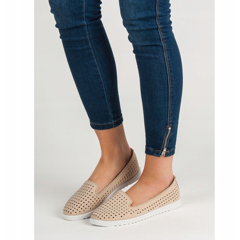 SHELOVET Openwork Lords beige 1