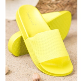 Small Swan Casual Slippers yellow 1