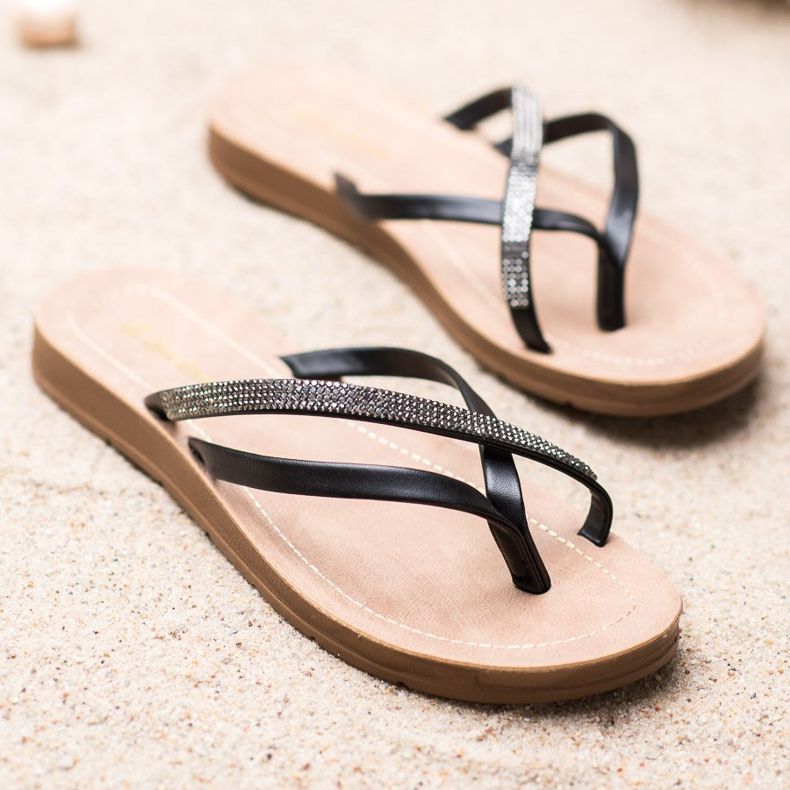 Sea Elves Elegant black flip-flops 1