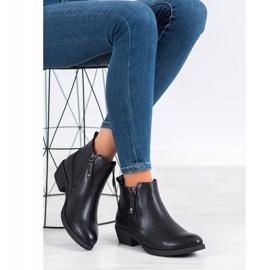 Bella Paris Warm boots with a zipper black 1