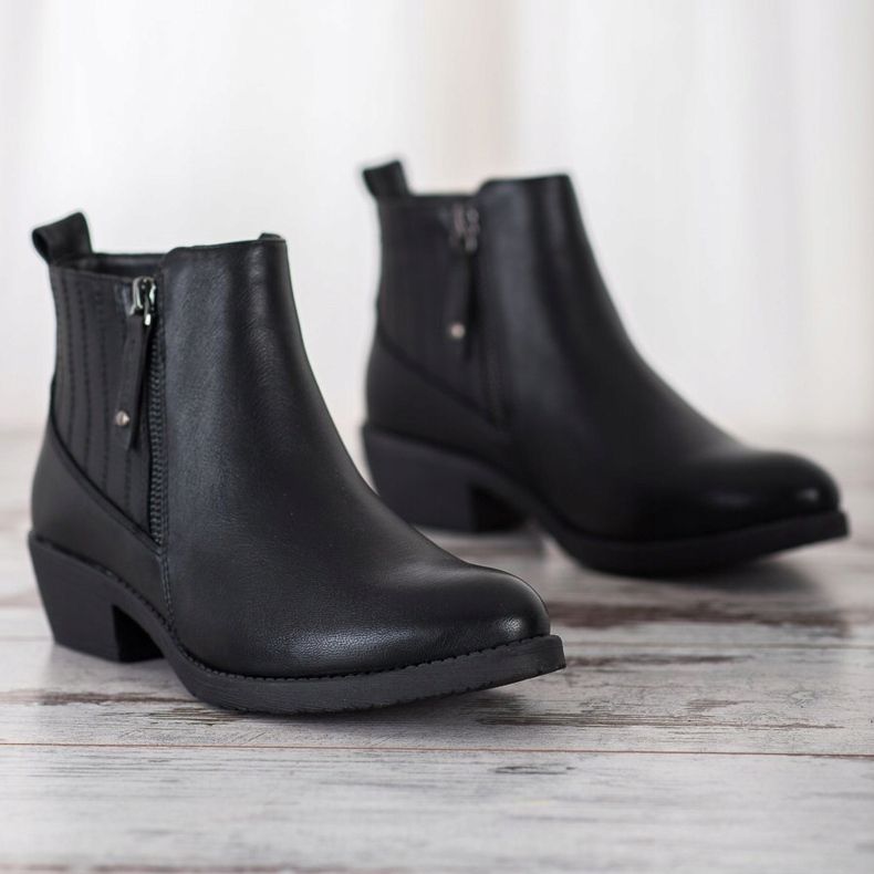 Bella Paris Warm boots with a zipper black 2