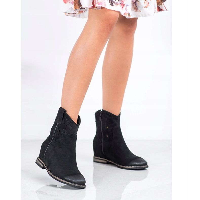 Vinceza Vincez wedge cowboy boots black 1