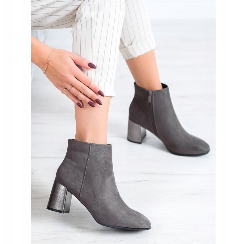 Goodin Ankle Boots With A Heel grey 1