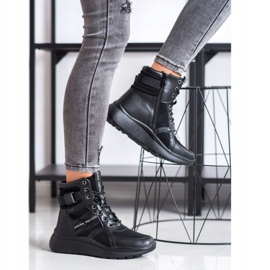 SHELOVET Insulated sports boots black 1
