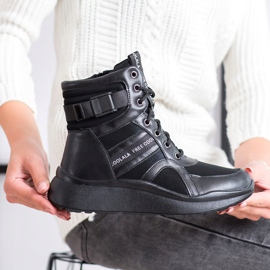 SHELOVET Insulated sports boots black 2