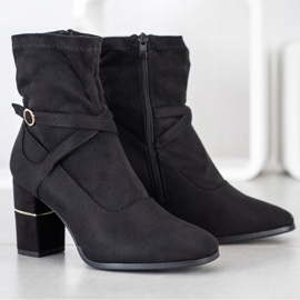 Goodin Boots With A Gold Insert black 1