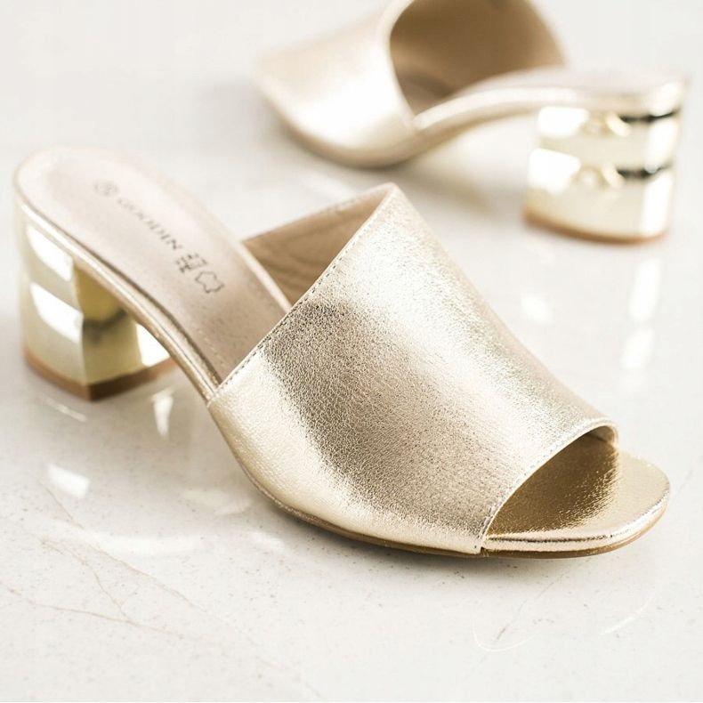 Goodin Slippers With Decorative Heel golden 1